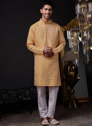 For A festive And Party Wear,Looking These Readymade Kurta With Payjama in Fine Colored.These Kurta is Fabricated On Silk Blend And Art Silk Bottom With Woven Jari Designer.Buy Now.
