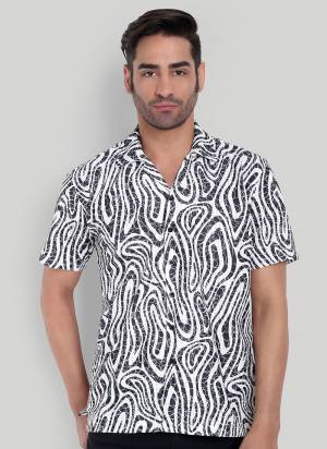 Attractive These Fancy Readymade Short Shirt in Fine Colored.These Short Shirt is Fabricated On Cotton Blend With Designer Printed.Buy Now.