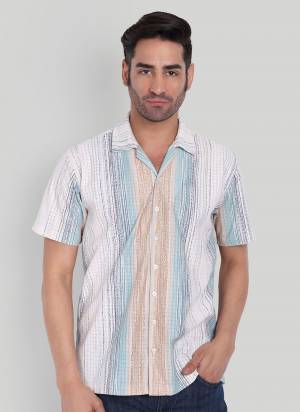 Attractive These Fancy Readymade Short Shirt in Fine Colored.These Short Shirt is Fabricated On Cotton Blend With Designer Printed.Buy Now.