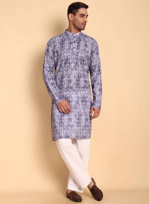For A festive And Party Wear,Looking These Readymade Kurta With Payjama in Fine Colored.These Kurta is Fabricated On Cotton And Art Silk Bottom With Designer Printed.Buy Now.