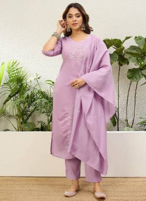 Attractive These Beautiful Readymade Suits With Dupatta.These Suit is Fabricated On Top Are Roman Silk And Bottom Are Roman Silk And Muslin Dupatta .Its Beautified With Designer Embroidery Work.
