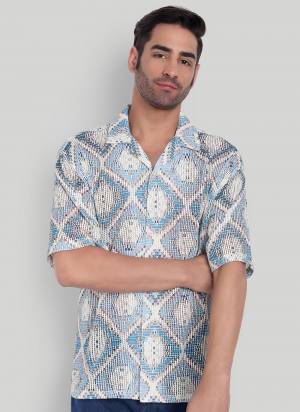 Looking These Fancy Readymade Short Shirt in Fine Colored.These Short Shirt is Fabricated On Cotton Blend With Designer Printed.Buy Now.