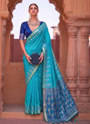 Garb These Fastive And Party Wear Saree in Fine Colored.These Saree And Blouse is Fabricated On Soft Silk.Its Beautified With Weaving Jari Designer.