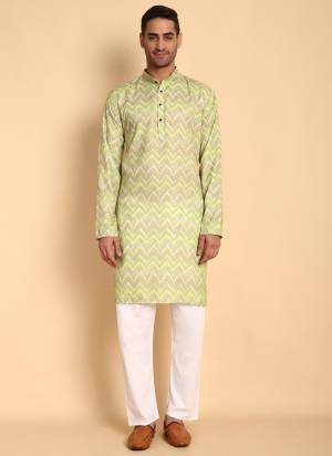 For A festive And Party Wear,Looking These Readymade Kurta With Payjama in Fine Colored.These Kurta is Fabricated On Cotton And Art Silk Bottom With Designer Printed.Buy Now.