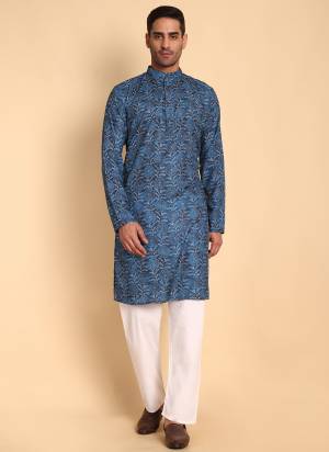 For A festive And Party Wear,Looking These Readymade Kurta With Payjama in Fine Colored.These Kurta is Fabricated On Cotton And Art Silk Bottom With Designer Printed.Buy Now.