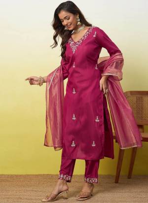 Garb These Beautiful Readymade Suits With Dupatta.These Suit is Fabricated On Top Are Silk Blend And Bottom Are Silk Blend And Net Dupatta .Its Beautified With Designer Embroidery Work.