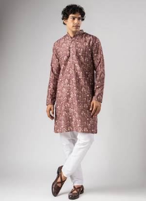 For A Festive And Party Wear,Attractive These Readymade Kurta With Payjama in Fine Colored.These Kurta is Fabricated On Chickoo Polo And Art Silk Bottom With Woven Patta Designer With Printed.Buy Now.