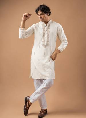 For A Festive And Party Wear,Attractive These Readymade Kurta With Payjama in Fine Colored.These Kurta is Fabricated On Viscose Silk And Art Silk Bottom With Designer Embroidery Work.Buy Now.