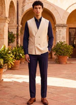 Looking These Party Wear Mans Wear Nehru Jacket wearing this fashionable. This Jacket Are Prime Jute Fabriced With Sold Designer.