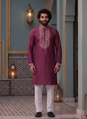 Looking These Party Wear Mans Wear Kutra Payjama wearing this fashionable. Tailored Kurta Are Roman Silk And Payjama Cotton finest Fabriced With Designer Embroidery Work.