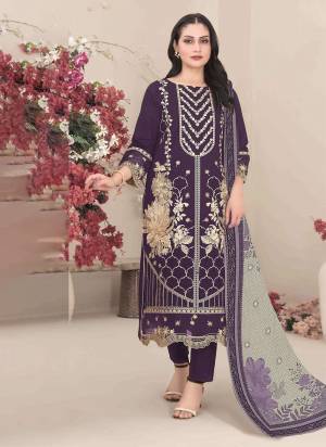 Looking These Party Wear Designer Salwar Suits in Fine Colored Pair With Dupatta.These Top Are Georgette And Dupatta Are Fabricated On Georgette Pair With Santoon Bottom And Inner.Its Beautified With Designer Embroidery Work.