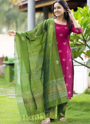 Looking These Party Wear Readymade Salwar Suits in Fine Colored Pair With Dupatta.These Top Are Art Silk And Dupatta Are Fabricated On Art Silk Pair With Art Silk Bottom .Its Beautified With Designer Embroidery Work.