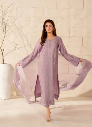Garb These Beautiful Looking Readymade Suits.These Top Are French Crepe And Bottom Are French Crepe And Chinon Dupatta Fabricated.Its Beautified  With Disigner Embroidery Work.