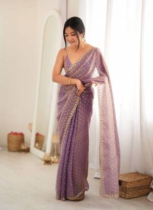 Looking These Fancy Party Wear Saree in Fine Colored.These Saree Are Moss Butti And Blouse is Moss Butti Fabricated.Its Beautified With Heavy Woven Butti Designer With Embroidery Cut Work.
