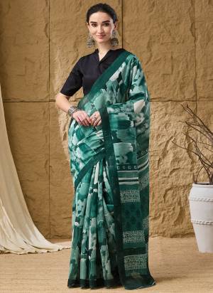 Looking These Party Wear Ready To Wear Saree in Fine Colored.These Saree Are Silk Blend And Blouse is Silk Blend Fabricated.Its Beautified With Designer Printed.