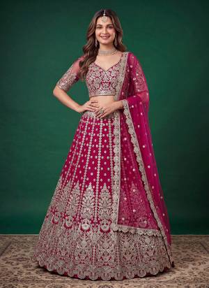 For A Designer Look,Grab These Lehenga Choli in Fine Colored.These Lehenga And Blouse Are Fabricated On Soft Net Pair With Dupatta Are Net.Its Beautified With Dori,Jari,Multyple Sequance Embroidery Work.