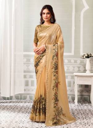 Look Attrective These Designer Party Wear Saree in Fine Colored.These Saree Are Two Tone Silk And Blouse Silk Brocade is Fabricated.Its Beautified Desiger Embroidery,Pearl,Stone Work.