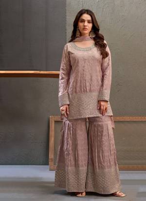 Attractive These Party Wear Free Size Stitched Plazzo Suit in Fine Colored Pair.These Top Bottom Are Viscose And Dupatta Are Nazneen And Pair With Santoon Inner.Its Beautified With Heavy Woven Designer With Embroidery Work.