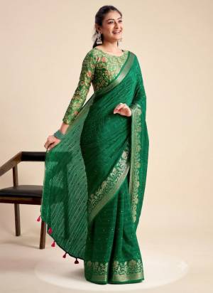Garb These Party Wear Saree in Fine Colored.These Saree Are Chiffon And Blouse is Art Silk Fabricated.Its Beautified With Woven Designer.