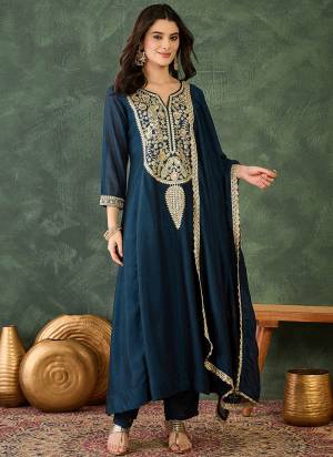 Garb These Suit in Fine Colored Pair With Bottom And Dupatta.These Top Are Vichitra And Bottom Are Fabricated On Vichitra Pair With Vichitra Dupatta.Its Beautified With Designer Embroidery Work.