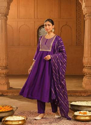 Garb These Suit in Fine Colored Pair With Bottom And Dupatta.These Top Are Viscose Silk And Bottom Are Fabricated On Viscose Silk Pair With Viscose Jacquard Dupatta.Its Beautified With Designer Embroidery Work.
