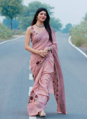Looking These Party Wear Saree in Fine Colored.These Saree is Fabricated On Linen Cotton Pair With Linen Cotton Blouse.Its Beautified Designer Printed.