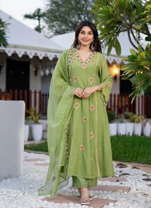 Garb These Suit in Fine Colored Pair With Bottom And Dupatta.These Top Are Crunchy And Bottom Are Fabricated On Crunchy Pair With Organza Dupatta.Its Beautified With Designer Embroidery Work.