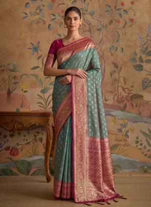Garb These Fastive And Party Wear Saree in Fine Colored.These Saree And Blouse is Fabricated On Silk.Its Beautified With Weaving Jari Designer.
