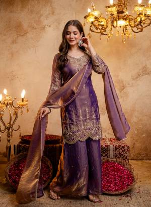 Looking These Party Wear Suit in Fine Colored Pair With Bottom And Dupatta.These Top Are Fendy And Bottom Are Fabricated On Fendy Pair With Fendy Dupatta.Its Beautified With Designer Embroidery Work.