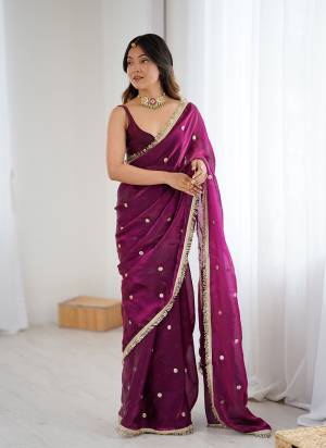 Attractive These Fancy Party Wear Saree in Fine Colored.These Saree Are Fendy Satin And Blouse is Fendy Satin Fabricated.Its Beautified With Designer Jari,Sequance Embroidery Work.