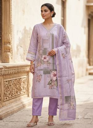 Looking These Suit in Fine Colored Pair With Bottom And Dupatta.These Top Are Simmer Linen Cotton And Dupatta Are Fabricated On Simmer Linen Cotton Pair With Rayon Bottom.Its Beautified With Designer Printed, Hand Work.