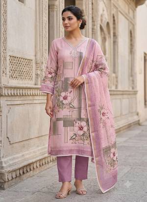 Looking These Suit in Fine Colored Pair With Bottom And Dupatta.These Top Are Simmer Linen Cotton And Dupatta Are Fabricated On Simmer Linen Cotton Pair With Rayon Bottom.Its Beautified With Designer Printed, Hand Work.