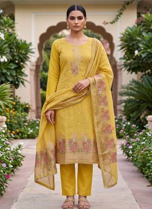 Looking These Suit in Fine Colored Pair With Bottom And Dupatta.These Top Are Banarasi Cotton And Dupatta Are Fabricated On Banarasi Cotton Pair With Rayon Bottom.Its Beautified With Woven Designer, Hand Work.