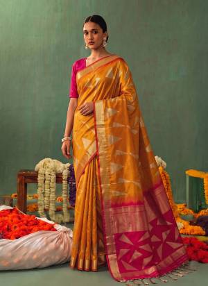 Garb These Fastive And Party Wear Saree in Fine Colored.These Saree And Blouse is Fabricated On Soft Silk.Its Beautified With Weaving Jari Designer.