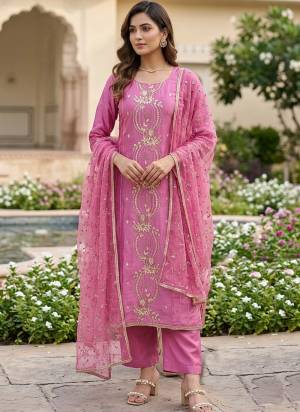 Looking These Suit in Fine Colored Pair With Bottom And Dupatta.These Top Are PV Chanderi And Dupatta Are Fabricated On Nazmin Pair With Rayon Bottom.Its Beautified With Designer Embroidery, Hand Work.