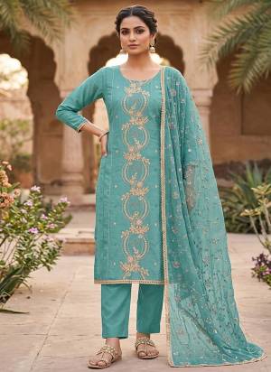 Looking These Suit in Fine Colored Pair With Bottom And Dupatta.These Top Are PV Chanderi And Dupatta Are Fabricated On Nazmin Pair With Rayon Bottom.Its Beautified With Designer Embroidery, Hand Work.