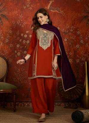 Looking These Suit in Fine Colored Pair With Bottom And Dupatta.These Top Are Vichitra Silk And Bottom Are Fabricated On Vichitra Silk Pair With Vichitra Silk Dupatta.Its Beautified With Heavy Designer Embroidery Work.