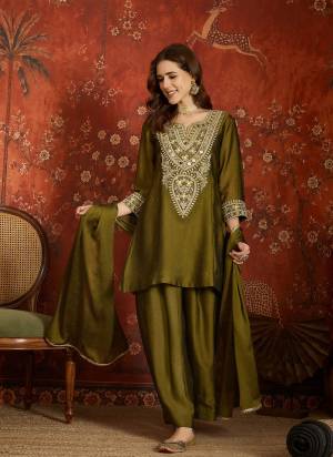 Garb These Prty Wear Plazzo Suit in Fine Colored Pair With Bottom And Dupatta.These Top Are Silk And Bottom Are Fabricated On Silk Pair With Silk Dupatta.Its Beautified With Designer Embroidery Work.