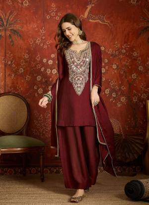 Garb These Prty Wear Plazzo Suit in Fine Colored Pair With Bottom And Dupatta.These Top Are Silk And Bottom Are Fabricated On Silk Pair With Silk Dupatta.Its Beautified With Designer Embroidery Work.