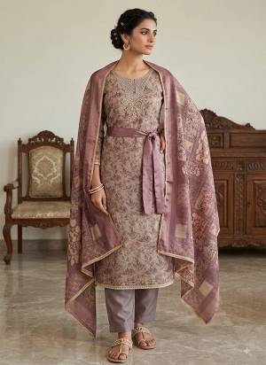 Looking These Suit in Fine Colored Pair With Bottom And Dupatta.These Top Are Simmer Linen Cotton And Dupatta Are Fabricated On Simmer Linen Cotton Pair With Rayon Bottom.Its Beautified With Designer Printed, Hand Work.