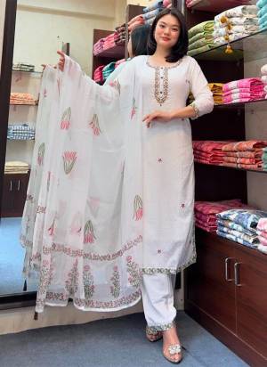 Attrective These Beautiful Looking Readymade Top With Bottom And Dupatta.These Top Are Georgette And Bottom Is Fabricated On Viscose And Nylon Organza Dupatta.Its Beautified With Designer Embroidery Work.