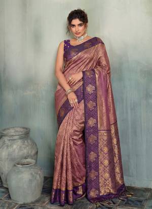 Garb These Fastive And Party Wear Saree in Fine Colored.These Saree And Blouse is Fabricated On Silk.Its Beautified With Weaving Jacquard Designer.