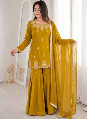 Garb These Suit in Fine Colored Pair With Bottom And Dupatta.These Top Are Fendy And Bottom Are Fabricated On Fendy Pair With Fendy Dupatta.Its Beautified With Designer Embroidery Work.