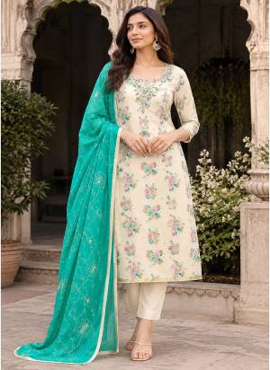 Looking These Suit in Fine Colored Pair With Bottom And Dupatta.These Top Are Modal Butti And Dupatta Are Fabricated On Nazmin Pair With Dull Santoon Bottom.Its Beautified With Designer Printed, Hand Work.