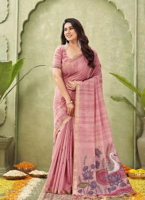 Looking These Festive Wear Saree in Fine Colored.These Saree And Blouse is Fabricated On Ghicha Cotton.Its Beautified With Woven Swan,Lotus Resham Pallu Designer.