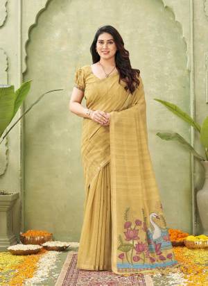 Looking These Festive Wear Saree in Fine Colored.These Saree And Blouse is Fabricated On Ghicha Cotton.Its Beautified With Woven Swan,Lotus Resham Pallu Designer.