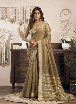 Looking These Fancy Party Wear Saree in Fine Colored.These Saree Are Khadi Cotton And Blouse is Khadi Cotton Fabricated.Its Beautified With Woven Designer With Brocade Blouse.