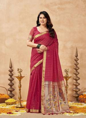 Garb These Festive Wear Saree in Fine Colored.These Saree And Blouse is Fabricated On Tissue Cotton.Its Beautified With Weaving Jari,Paithani Pallu Designer.
