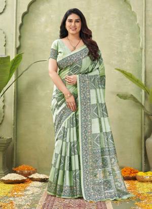 Looking These Festive And Party Wear Saree in Fine Colored.These Saree And Blouse is Fabricated On Tussar Silk.Its Beautified With Designer Madhubani Printed.