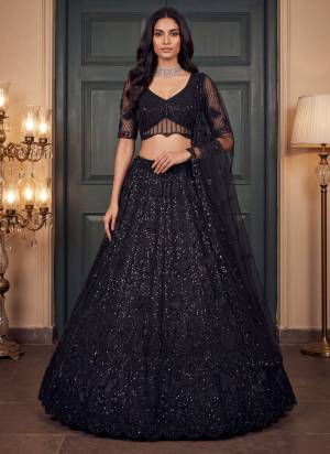 For A Fancy Designer Look,Grab These Lehenga Choli With Dupatta in Fine Colored.These Lehenga And Choli Are Net And Dupatta Are Fabricated On Soft Soft Pair.Its Beautified With Jari,Sequance,Multy Thread Embroidery,Crystel Hand Work. 